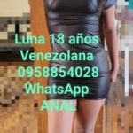 LUNA HERMOSA VENEZOLANA MUY COMPLACIENTE RICOS SEXO ORAL AL NATURAL 