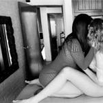 TRIOS FANTASIAS 2 NENAS PARA TI,RICO SEXO