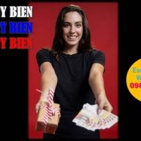 Buscamos Chicas Bonitas, Puntuales Y Con Ambición